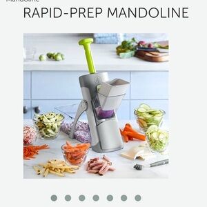 Pampered Chef Silver and Green Mandoline Slicer